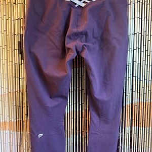 Fabletics Powerhold 7/8th Leggings